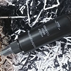 🍭5/$25 Brush Cleaner